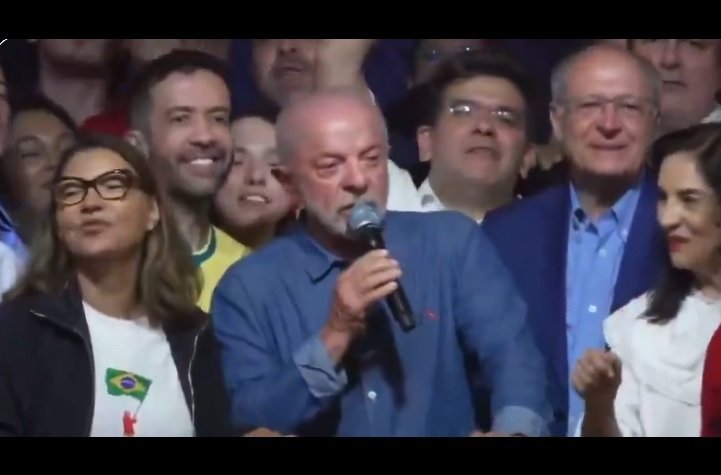 Brezilya’da 25 Ekim’de yapılan devlet başkanlığı seçiminin ikinci turunu Lula da Silva kazandı