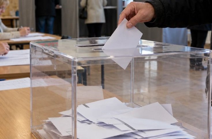 Bulgaristan'da cumhurbaşkanlığı seçimi ikinci tura kaldı