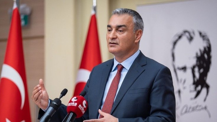 CHP Sözcüsü Müslim Sarı, MYK açıklamasında: Bugün beş ilimizde atama yaptık. Üç ilimizde de yetki verdik