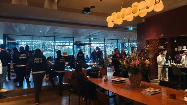 ClubHouse Bebek'e 100 polisle narkotik operasyonu