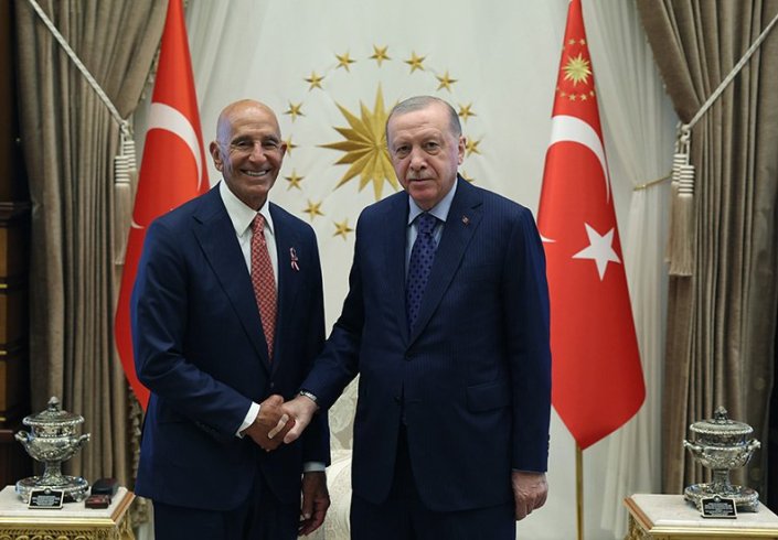 Cumhurbaşkanı Erdoğan, ABD'nin Ankara Büyükelçisi Barrack ile Temsilciler Meclisi Üyesi Issa'yı kabul etti