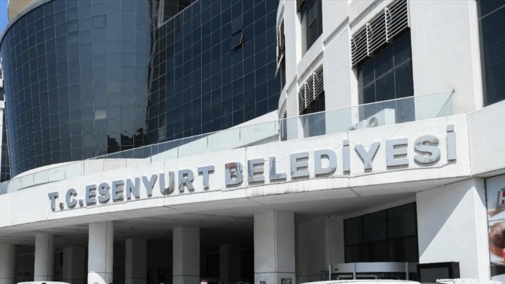 Esenyurt Belediyesi'ne yönelik yolsuzluk soruşturmasında gözaltına alınan 9 şüpheli tutuklandı