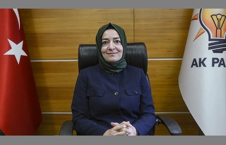 Fatma Betül Sayan Kaya'nın AK Parti üyeliği sona erdi Fatma Betül Sayan Kaya'nın AK Parti üyeliği sona erdi