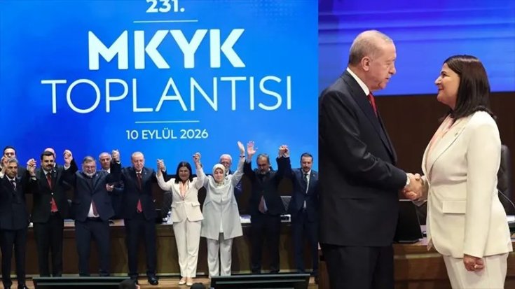 Foça Belediye Başkanı Saniye Bora Fıçı AK Parti’ye katıldı Foça Belediye Başkanı Saniye Bora Fıçı AK Parti’ye katıldı