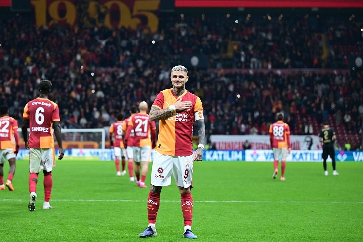 Galatasaray, Kayserispor'u 4-0 yendi