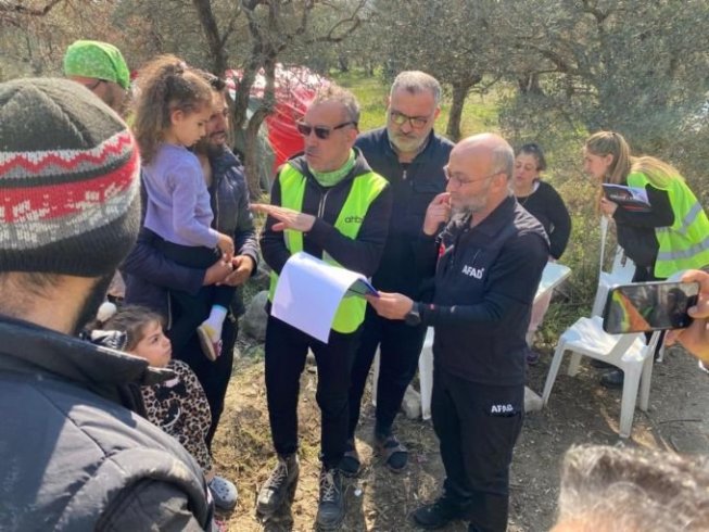 Haluk Levent'in gözaltına alındığı Ahbap Derneği soruşturmasının ikinci dalgasında yeni gözaltı kararları var