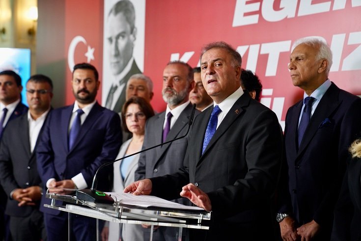 İBB Başkanvekili Nuri Aslan'dan Tuzla açıklaması: Mesele siyaset meselesi de değildir. Mesele kanundur, hukuktur. Mesele kamu yararıdır!