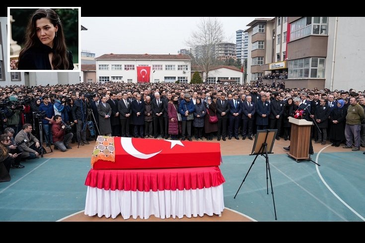 İstanbul'da öğrencisi tarafından öldürülen Biyoloji öğretmeni Fatma Nur Çelik için cenaze töreni düzenlendi İstanbul'da öğrencisi tarafından öldürülen Biyoloji öğretmeni Fatma Nur Çelik için cenaze töreni düzenlendi