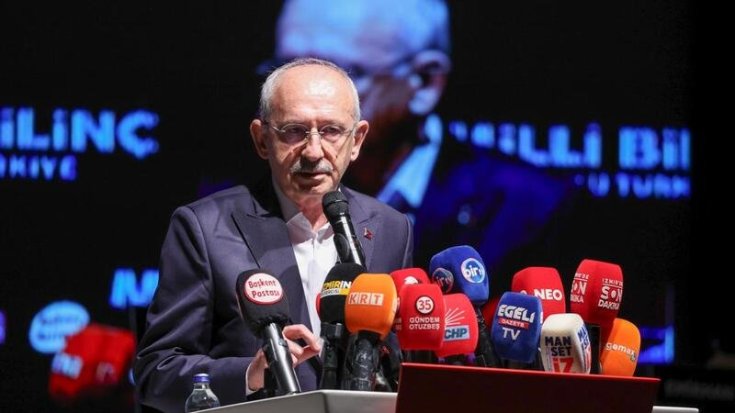 Kemal Kılıçdaroğlu İzmir’de 'Milli Bilinç ve Güçlü Türkiye Buluşması'nda konuştu Kemal Kılıçdaroğlu İzmir’de 'Milli Bilinç ve Güçlü Türkiye Buluşması'nda konuştu