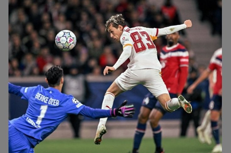 Lille, Galatasaray'a 4-1 yenildi Lille, Galatasaray'a 4-1 yenildi