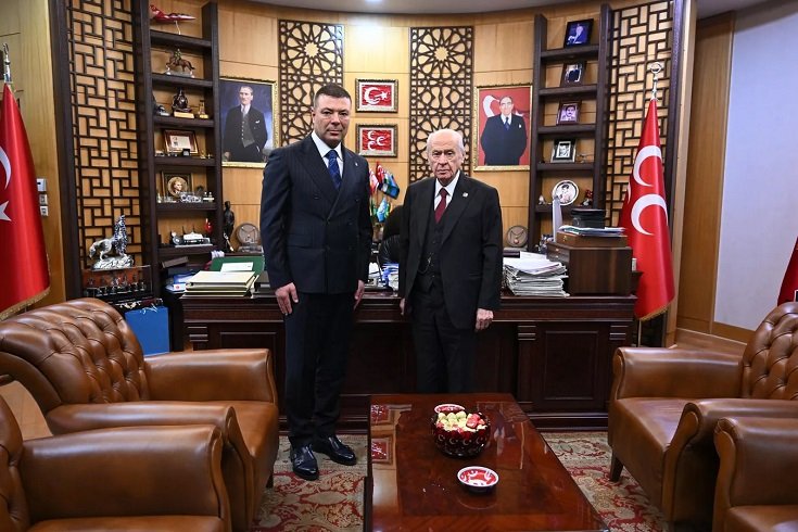 MHP'de istifa eden İzzet Ulvi Yönter'in yerine Özgür Bayraktar atandı