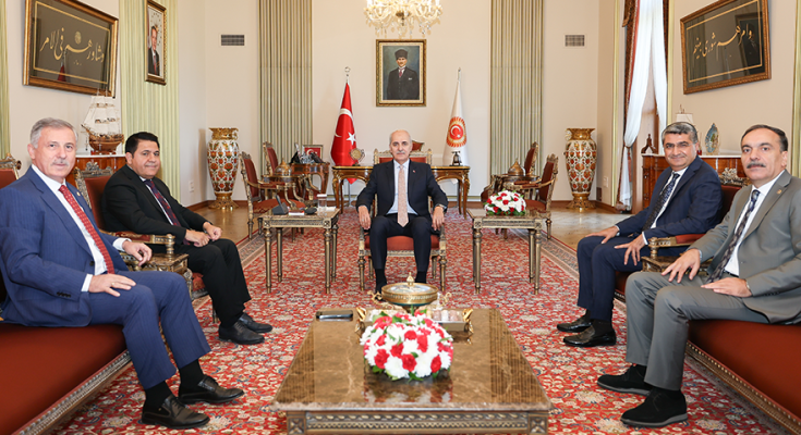Numan Kurtulmuş, Yeni Yol Partisi Grup Başkanı Mehmet Emin Ekmen ile bir araya geldi