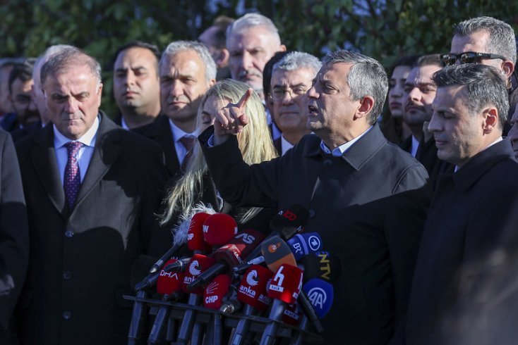 Özgür Özel: Bu mahkemeyi millete göstermeye cesareti var mı Erdoğan’ın?