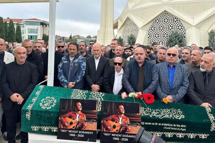 Şarkıcı Nev, son yolculuğuna uğurlandı Şarkıcı Nev, son yolculuğuna uğurlandı