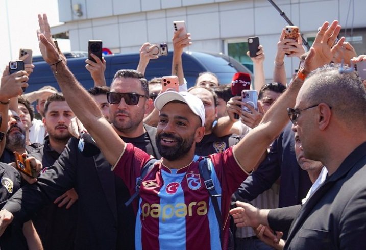 Trabzonspor'un yeni transferi Mohamed Salah, İstanbul'da