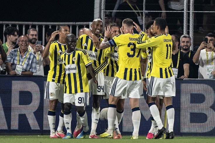 UEFA Şampiyonlar Ligi 3. eleme turu ilk maçı: Fenerbahçe 2-0 Sturm Graz
