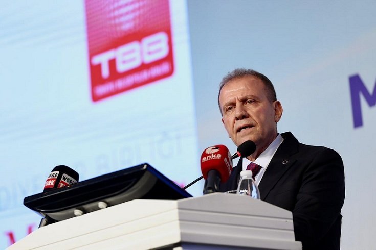 Vahap Seçer'den Mersinlilere mektup: Bugüne kadar beytül mala halel getirmemenin sorumluluğuyla hizmet ettim!