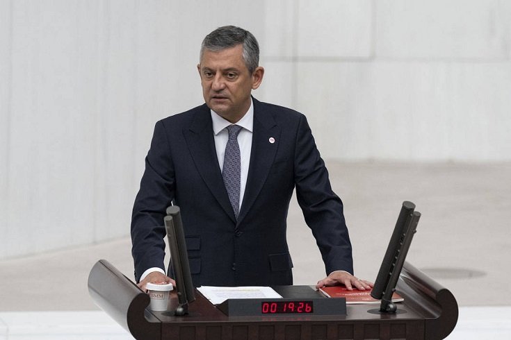 YENİ Parti Genel Başkanı Özgür Özel'den 'Çerçeve Yasa' açıklaması: Barışın önünde durmayacağız!
