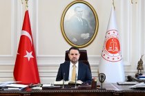 Adalet Bakanı Akın Gürlek'ten Özgür Özel'in iddialarına yanıt: Bu iftiralar karşısında, başta manevi tazminat olmak üzere gerekli yasal süreçleri derhal başlatıyorum!