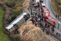 Antalya'da otobüs devrildi: 8 ölü, 26 yaralı