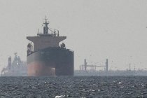 İran Devrim Muhafızları: Hürmüz Boğazı’nda iki gemiye el koyduk