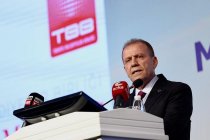 Mersin'de başlatılan soruşturmada Büyükşehir Belediye Başkanı Vahap Seçer dahil 59 kişi gözaltında