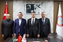 Özgür Özel'den Adıyaman'dan Erdoğan'a: CHP’li Belediyelere Hiçbir Şey Yapmadı’ Diyecek Kadar Kalbi Taşlaşmış…!