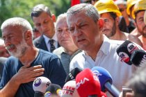 Özgür Özel’den madencilere destek: Gücünüz bu holdinge neden yetmiyor?