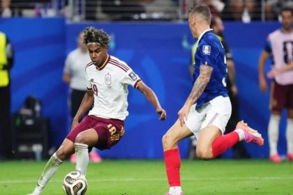 2026 FIFA Dünya Kupası'nda Fransa'yı 2-0 yenen İspanya ilk finalist oldu