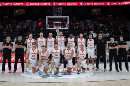 A Milli Erkek Basketbol Takımımız, Litvanya’yı 94-66 yendi
