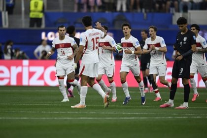A Milli Erkek Futbol Takımımız dünya kupasına galibiyet ile veda etti; Türkiye 3-2 ABD