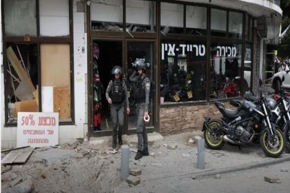 ABD-İsrail’in İran’a saldırılarında 26. gününde: Çatışmalar tüm şiddetiyle sürerken, İran'dan atılan füzeler İsrail'de yerleşim yerlerine düştü