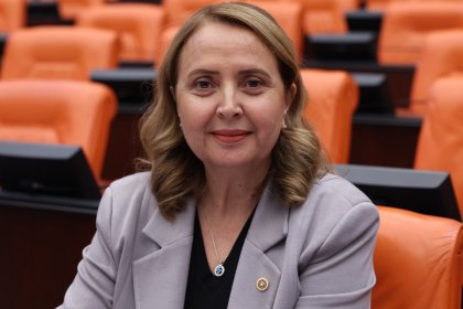 CHP'li Semra Dinçer’den Çocuk Koruma Kanunu düzenlemesine tepki: Çocuklar ıslah edilmek yerine dört duvar arasına itiliyor