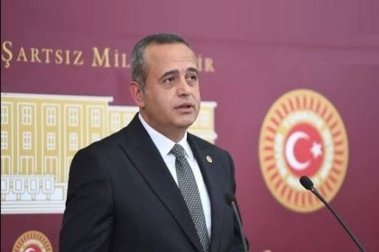 DEVA Partisi Gaziantep Milletvekili Ertuğrul Kaya partisinden istifa etti