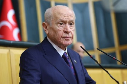 Devlet Bahçeli: Avrupa Birliği, Türkiye’yi yıllardır üyelik bahsinde dışarıda, güvenlikte içeride; değerler söyleminde ötede, yük paylaşımında beride tutmaya çalışmıştır