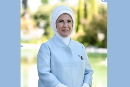 Emine Erdoğan: Bugün, milletçe birlik ve beraberlik içinde olmamız gereken bir gün