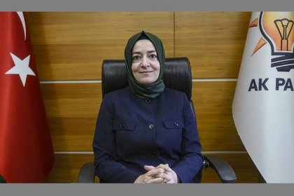 Fatma Betül Sayan Kaya'nın AK Parti üyeliği sona erdi