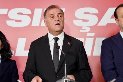 İBB Başkan Vekili Nuri Aslan, Eyüpsultan Güzeltepe’deki Yuvamız İstanbul iftiralarına belgelerle cevap verdi: Cumhuriyet Savcılığı’na suç duyurusunda bulunduk!