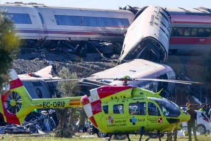 İspanya'da iki hızlı tren çarpıştı: çok sayıda ölü ve yaralılar var