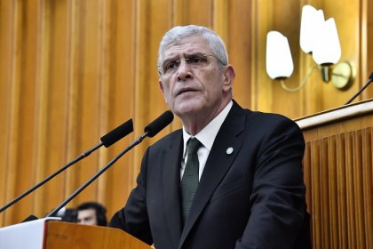 Müsavat Dervişoğlu, ''Diyorlar ki 'ey vatandaş, çocuk yap.' Açlık sınırının altındaki maaşlarla mı o çocukların karnı doyacak?''