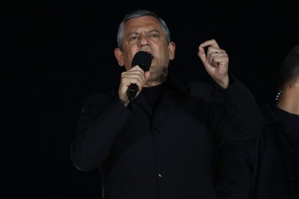 Özgür Özel: ABD ve İsrail’in İran’a saldırdığı saatlerde, AKP ve Erdoğan bu sefer Bolu’ya saldırdı. Tanju Özcan’a saldırdı!