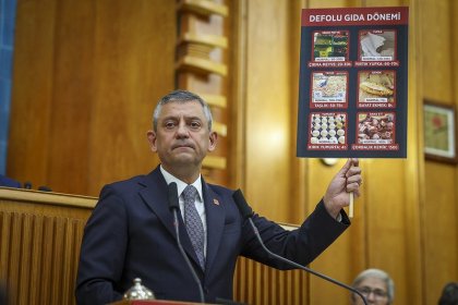Özgür Özel: Erdoğan bizimle baş edemiyor, Akın Gürlek üzerinden iftira attırmaya çalışıyor