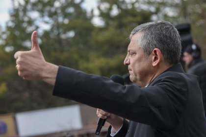 Özgür Özel, Nevşehir'de konuştu: Emekliler, çalışanlar için ara zam; demokrasi için ara seçim şarttır!