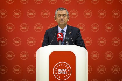 Özgür Özel: Yüzde 20’lere düşen yargıya güven oranını, şerefli yargı mensuplarıyla birlikte yükselteceğiz!