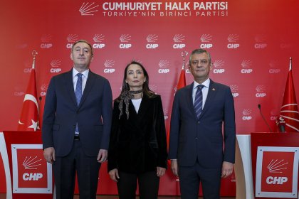 Özgür Özel'den Dem Parti ziyareti açıklaması: Suriye'de; Türklerin, Kürtlerin, Arapların ve Alevilerin birlikte kazandıkları, birlikte güçlendikleri bir coğrafyayı özlüyoruz!