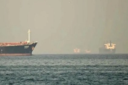 Pakistan İran’a 6 kara ticaret hattını devreye aldı