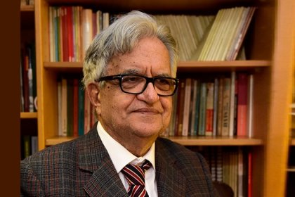 Prof. Dr. Hüsrev Hatemi hayatını kaybetti