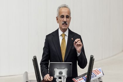 Ulaştırma ve Altyapı Bakanı Abdulkadir Uraloğlu açıkladı: 7 ülkeye uçak seferleri 31 Mart'a kadar yapılmayacak!