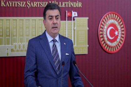 YENİ Parti Sözcüsü Zeynel Emre; Üye sayımız sürekli artıyor. 400.000'i geçmiş durumdayız!